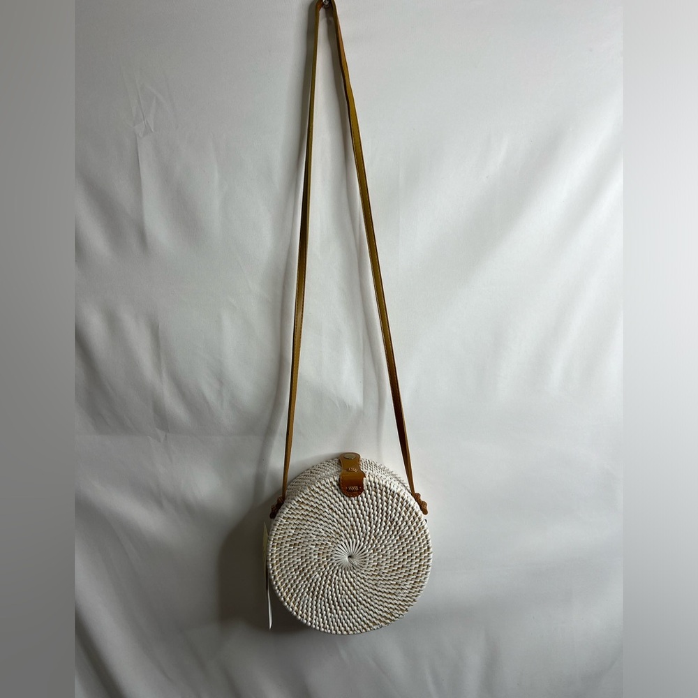 Collection 18 Handcrafted Round Rattan Bag